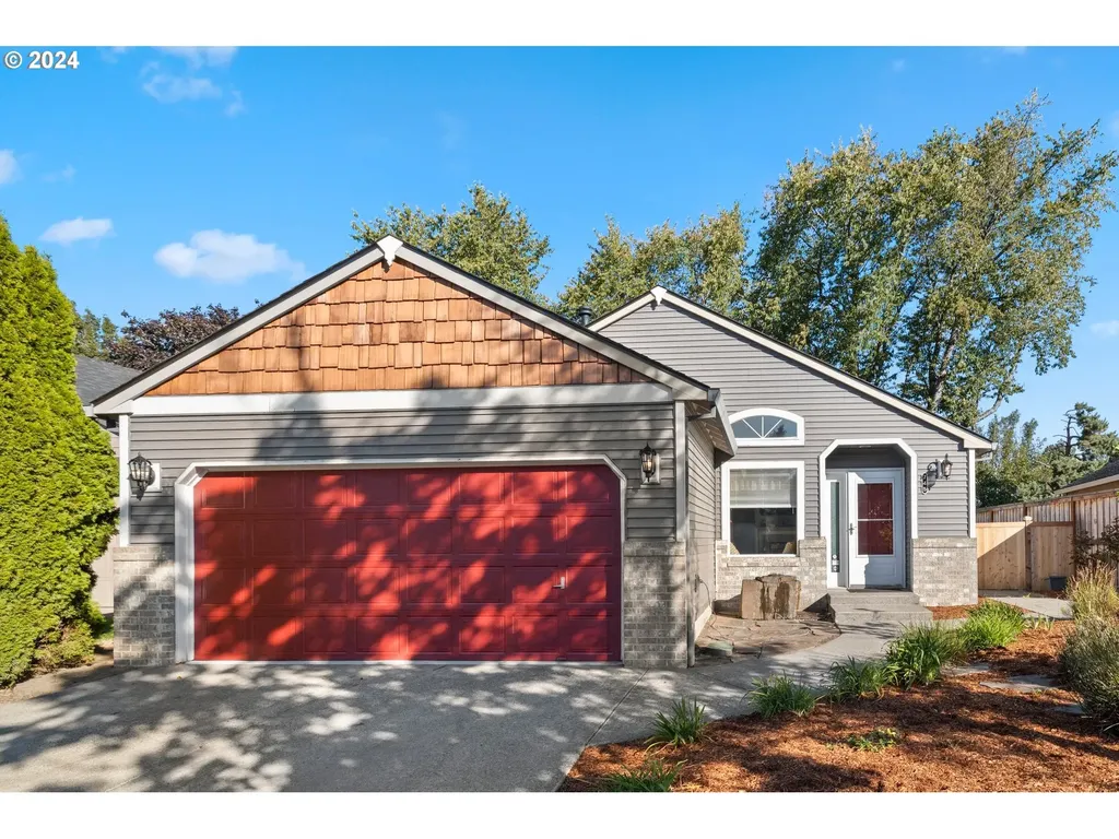 745 SW 12th Street Troutdale OR 97060