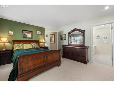 745 SW 12th Street Troutdale OR 97060