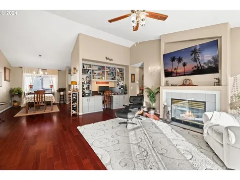 745 SW 12th Street Troutdale OR 97060