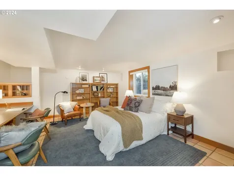3415 SE Harrison Street Portland OR 97214