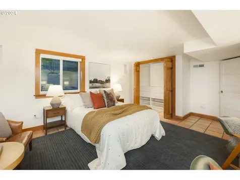 3415 SE Harrison Street Portland OR 97214