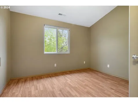 8329 N Newman Avenue Portland OR 97203