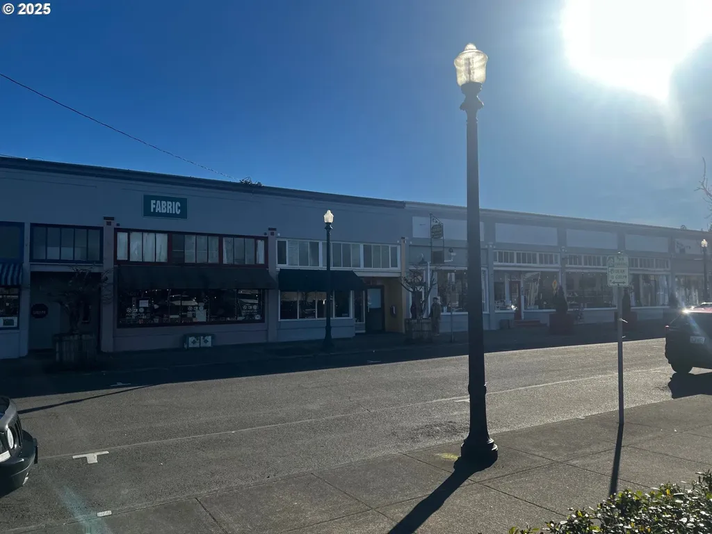 98 -120 10th Street Astoria OR 97103