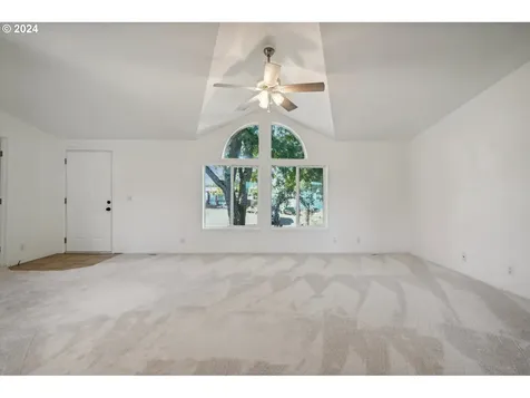 8559 S Park Court Canby OR 97013