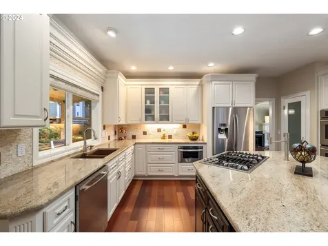 12005 Se Deerfield Drive Happy Valley OR 97086