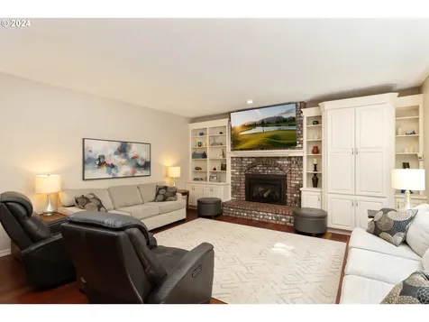 12005 Se Deerfield Drive Happy Valley OR 97086