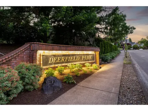 12005 Se Deerfield Drive Happy Valley OR 97086