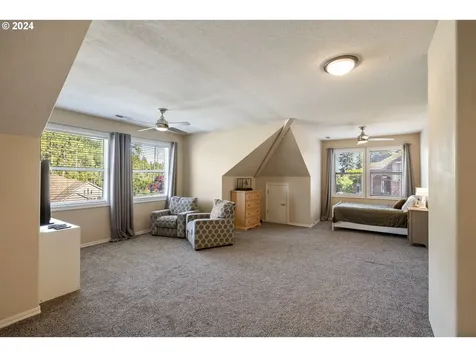12005 Se Deerfield Drive Happy Valley OR 97086