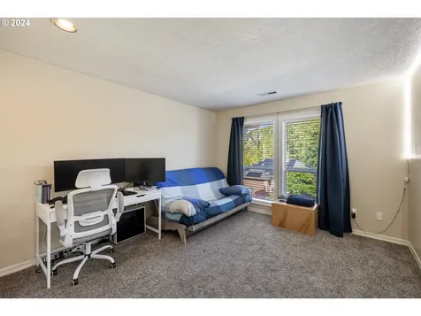 12005 Se Deerfield Drive Happy Valley OR 97086