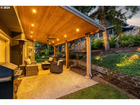 12005 Se Deerfield Drive Happy Valley OR 97086