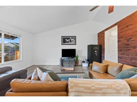 1219 Homestead Place Molalla OR 97038