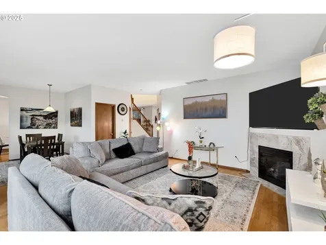 154 SW Sandlewood Loop Gresham OR 97030