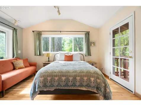3110 SW Arnold Street Portland OR 97219