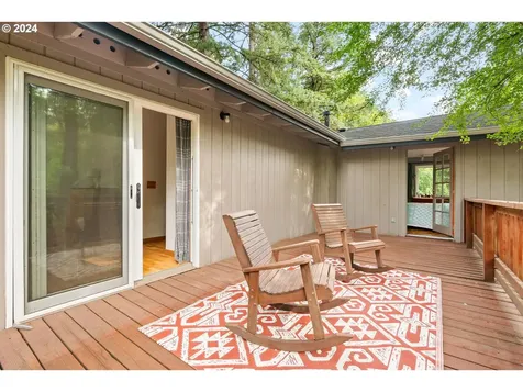 3110 SW Arnold Street Portland OR 97219
