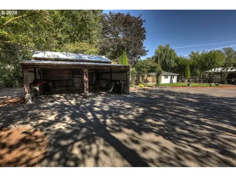 13933 S Graves Road Mulino OR 97042