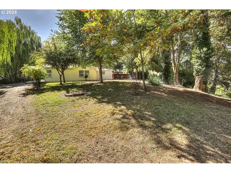 13933 S Graves Road Mulino OR 97042