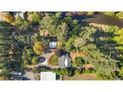 13933 S Graves Road Mulino OR 97042