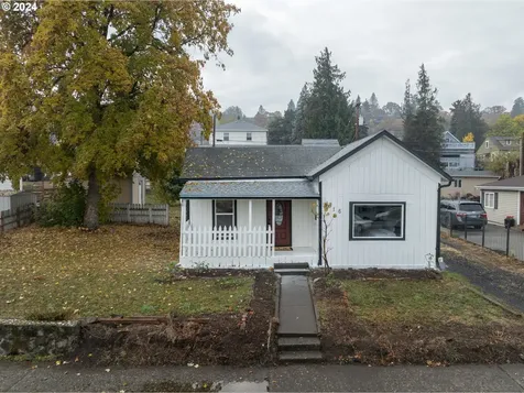 716 E 12th Street The Dalles OR 97058