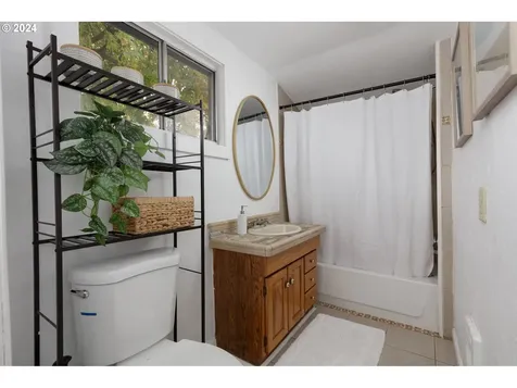 716 E 12th Street The Dalles OR 97058