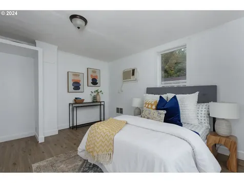 716 E 12th Street The Dalles OR 97058