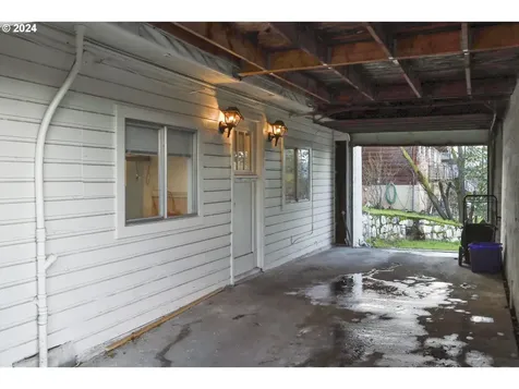 1916 E 10th Street The Dalles OR 97058