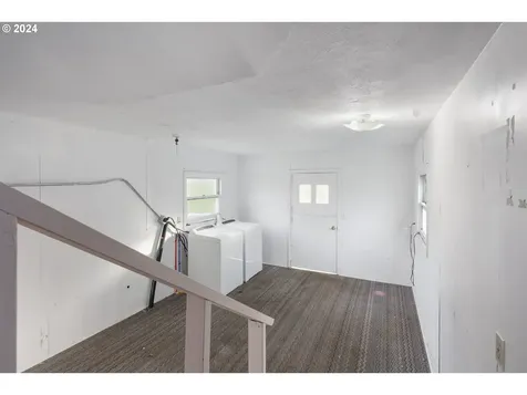 1916 E 10th Street The Dalles OR 97058