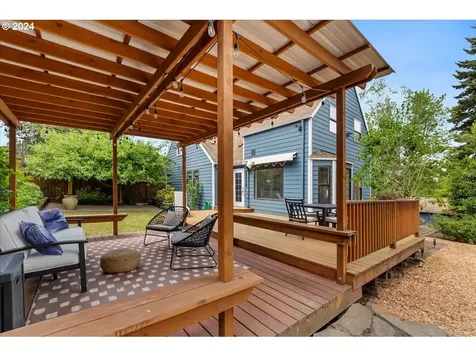 6844 SW 55th Avenue Portland OR 97219