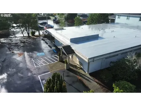 1576 12th Street Florence OR 97439