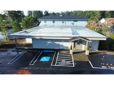 1576 12th Street Florence OR 97439