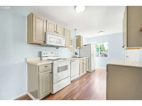 1218 W 19th Street Vancouver WA 98660
