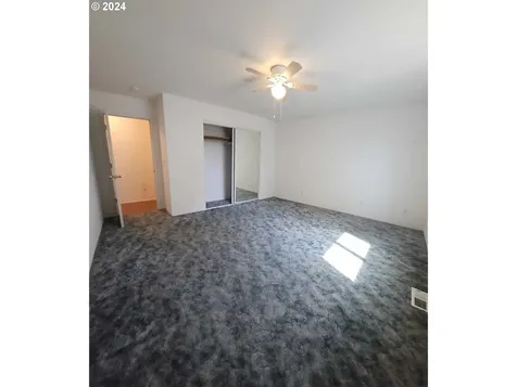 288 24th Avenue Longview WA 98632