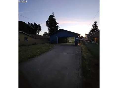 288 24th Avenue Longview WA 98632