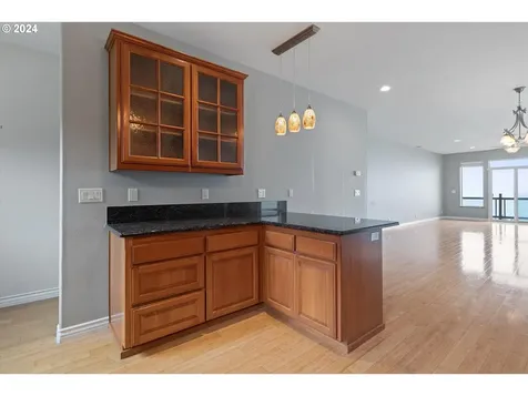 1933 SW Coast Avenue Lincoln City OR 97367