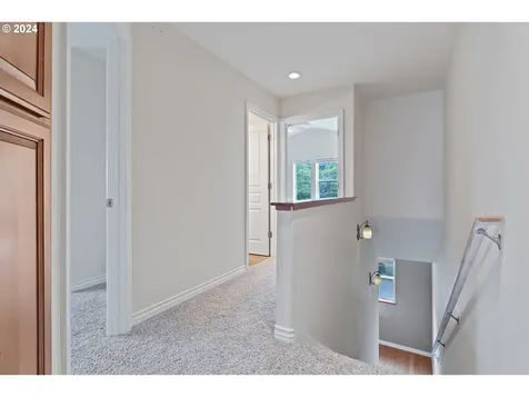 1933 SW Coast Avenue Lincoln City OR 97367