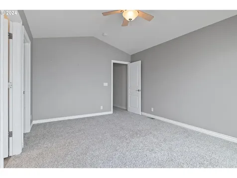 1933 SW Coast Avenue Lincoln City OR 97367