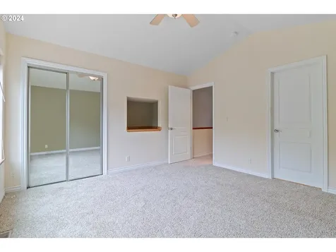 1933 SW Coast Avenue Lincoln City OR 97367