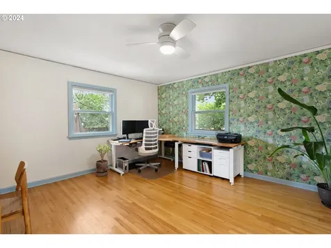 125 W 37th Street Vancouver WA 98660