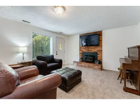 726 Se Villard Street Mcminnville OR 97128