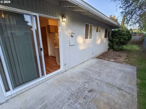 2289 Willamette Falls Drive West Linn OR 97068