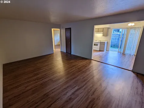 2289 Willamette Falls Drive West Linn OR 97068