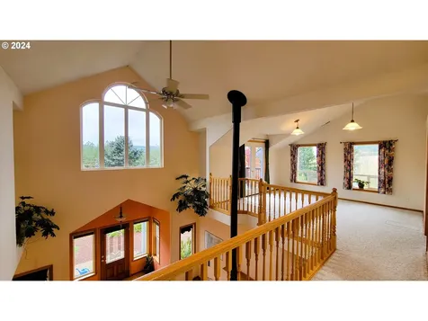 32633 Glaisyer Hill Road Cottage Grove OR 97424