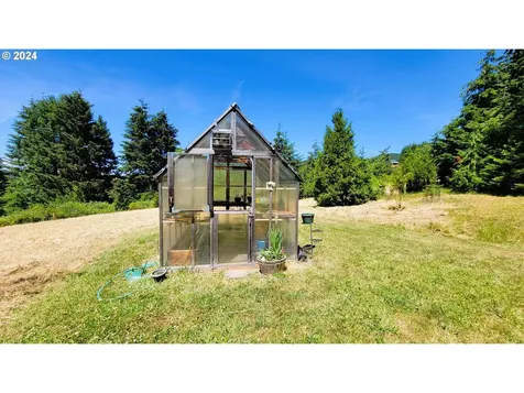 32633 Glaisyer Hill Road Cottage Grove OR 97424
