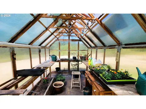 32633 Glaisyer Hill Road Cottage Grove OR 97424