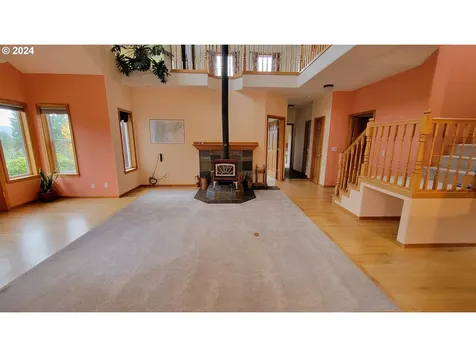 32633 Glaisyer Hill Road Cottage Grove OR 97424