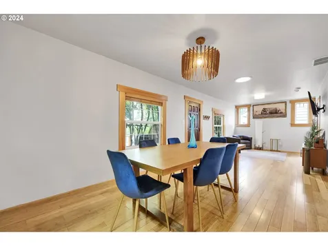 1378 W 11th Avenue Eugene OR 97402