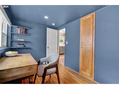 1378 W 11th Avenue Eugene OR 97402