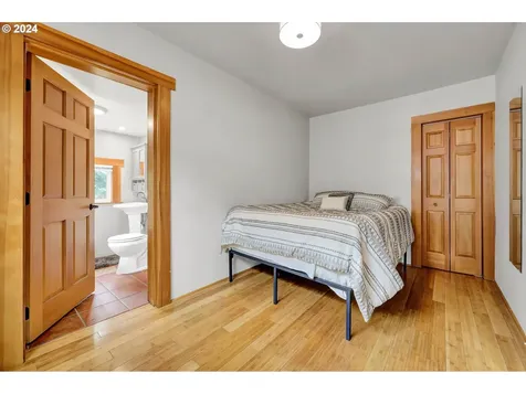 1378 W 11th Avenue Eugene OR 97402