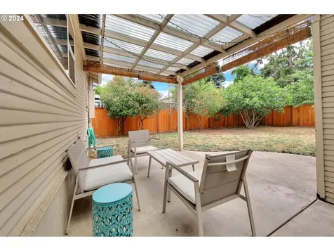1378 W 11th Avenue Eugene OR 97402
