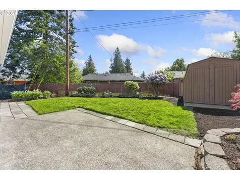 9222 N Fortune Avenue Portland OR 97203