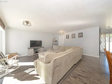 875 Missouri Avenue Vernonia OR 97064